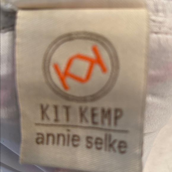 ANNIE SELKE x Kit Kemp Arrows Linen Pillow Cover Embroidered pink PINE CONE HILL - Picture 5 of 8